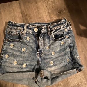 Cute American eagle high waisted shorts